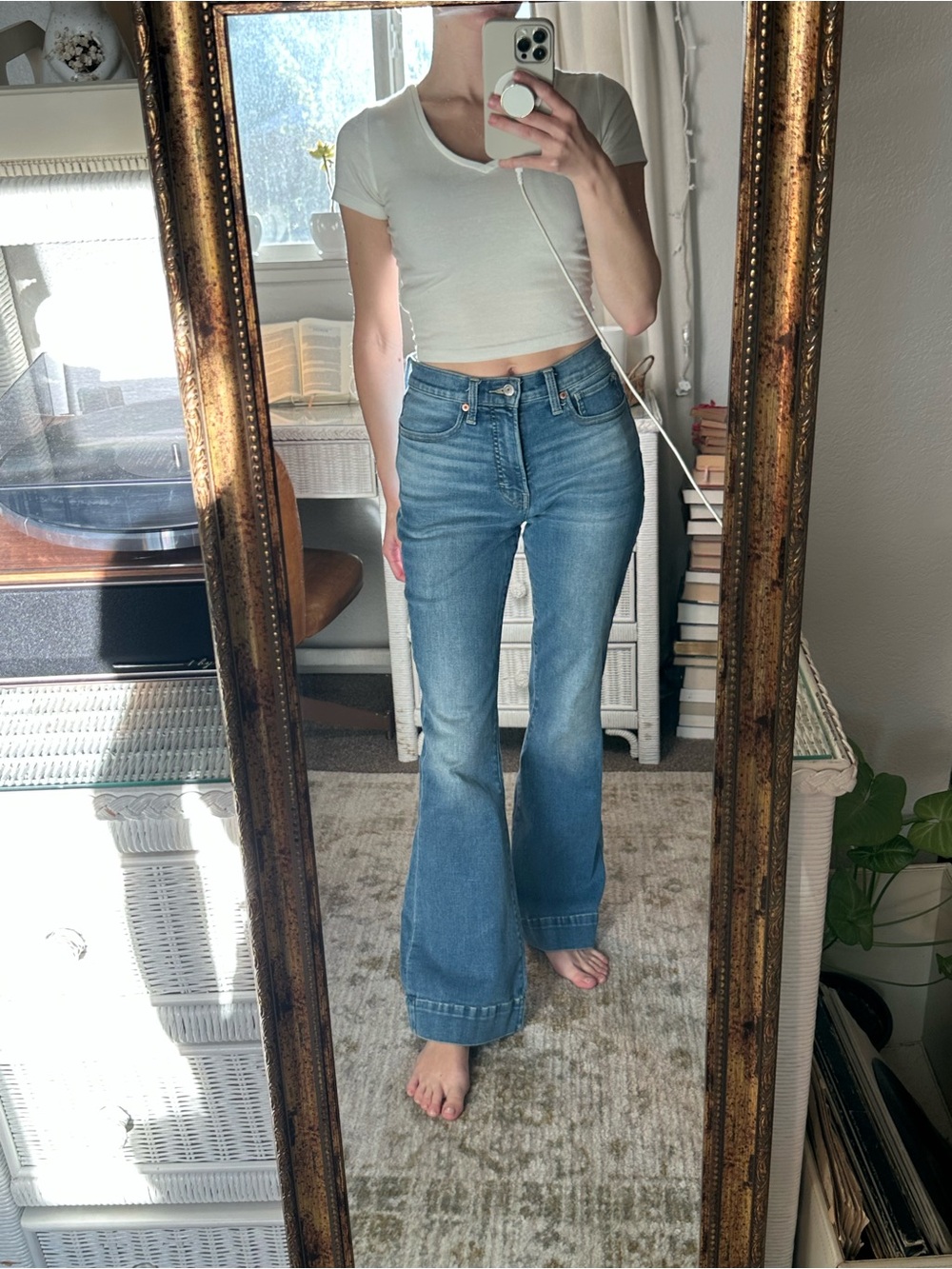 Lucky Brand Medium Wash 70s Flare Jeans Size 4 / 27